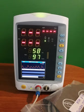 Load image into Gallery viewer, Creative Medical PC900 Patient monitor
